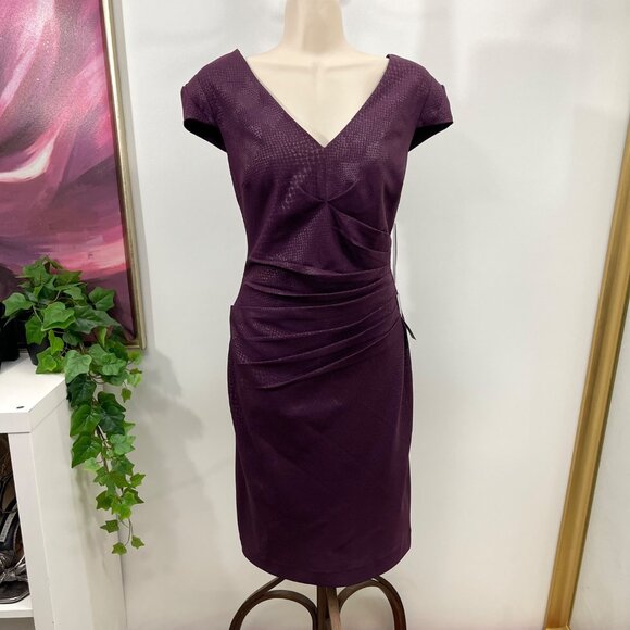 Adrianna Papell Purple V-Neck Ruched Sheath Dress Size 10 - Picture 1 of 11